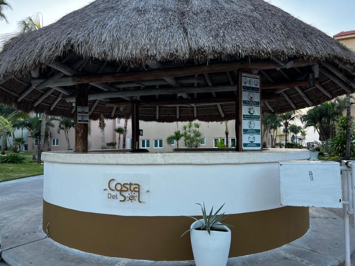 Cozumel Beach House Jasianna Jaxen Luxury Beachfront Villa Million Dollar  Ocean Front Vacation Property Holiday home , Mexico